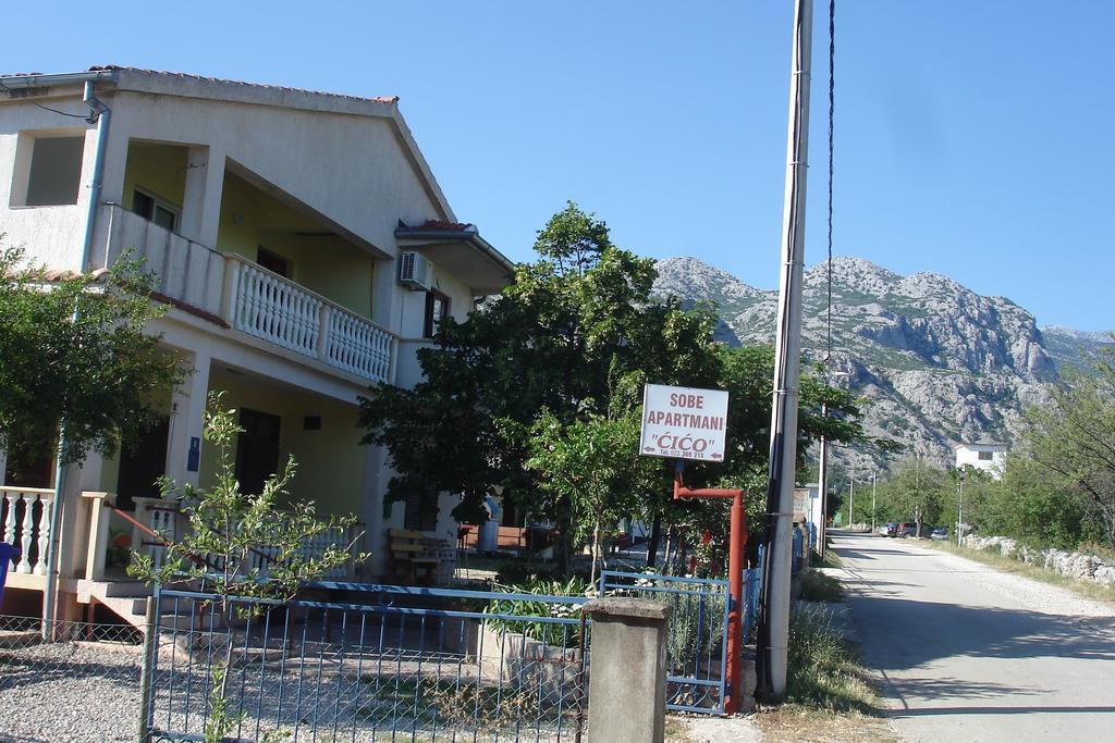 Apartments Cico Starigrad Paklenica Exterior foto