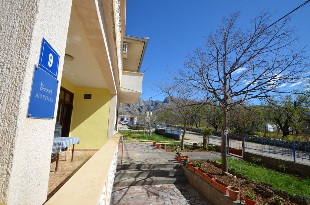 Apartments Cico Starigrad Paklenica Exterior foto