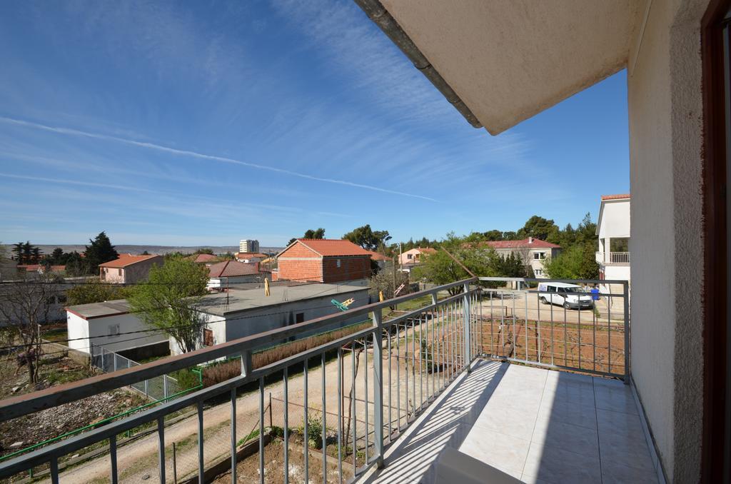 Apartments Cico Starigrad Paklenica Exterior foto